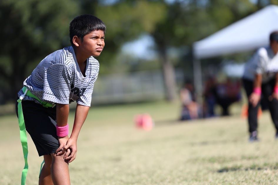 Kid's playing Flag Football 